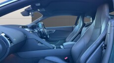 Jaguar F-Type 5.0 P450 Supercharged V8 R-Dynamic 2dr Auto AWD Petrol Coupe